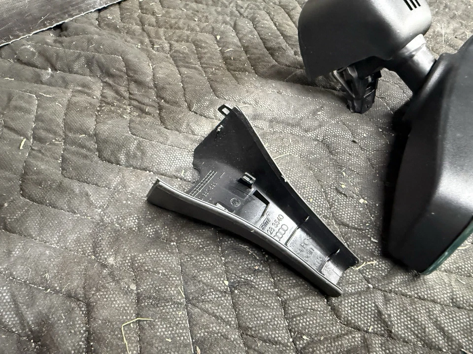 Unidad de montaje de espejo retrovisor interior delantero Audi R8 V10 4S 2017-2023 OEM Foto 4 de 4