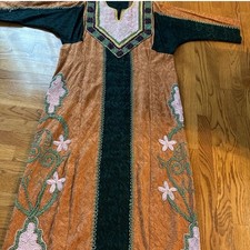 Beautiful Thobe Arabic Dress See pictures for description
