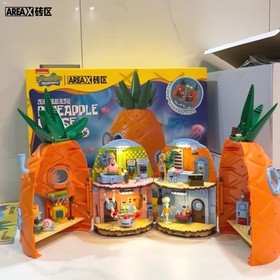 LEGO SpongeBob SquarePants: Pineapple house in Bikini Bottom set