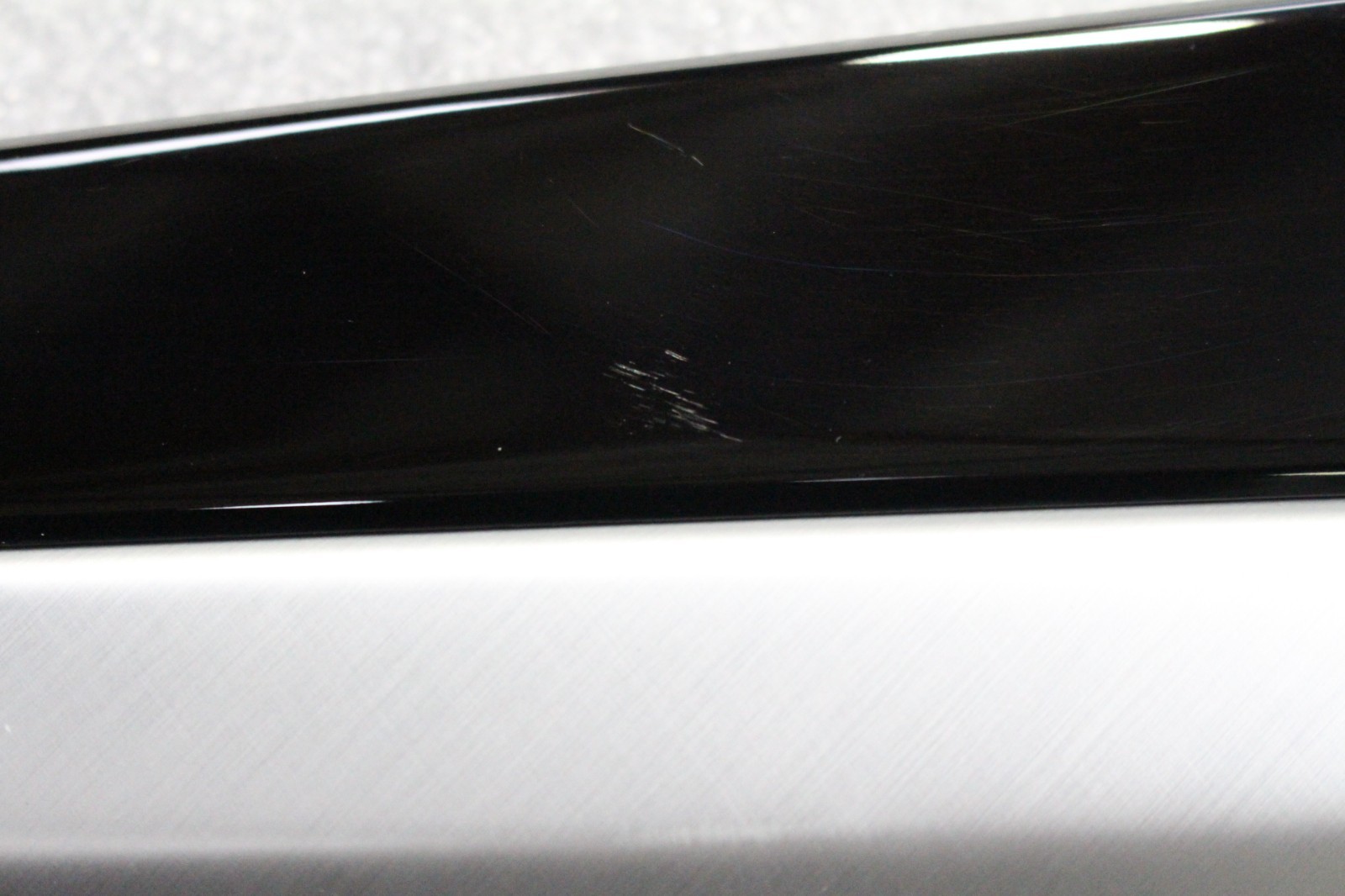 Lamborghini Urus, LH, Left, Door Panel Trim, Scratches, Used, P/N 4ML867223AG