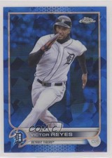 2022 Topps Chrome Sapphire Victor Reyes #252 3a3