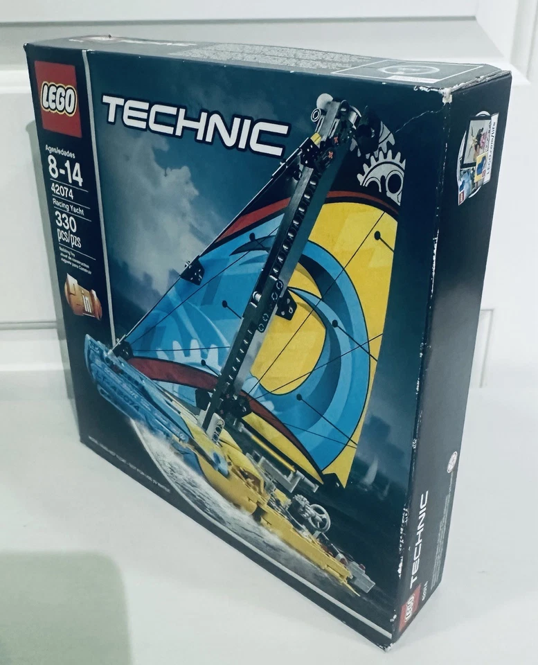 *Nuevo* LEGO TECHNIC: Racing Yacht (42074) Foto 3 de 4