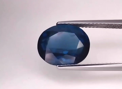 7.19cts London blue natural topaz oval natural cut loose gemstones - Video 1 of 1