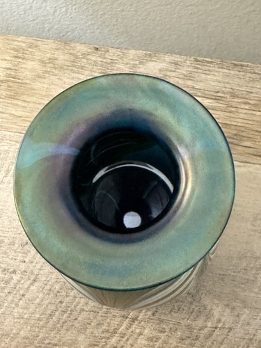 Rick Hunter Studio Art Glass Vase 5” Teal Gold White Iridescent Feather Pull - Picture 10 of 14