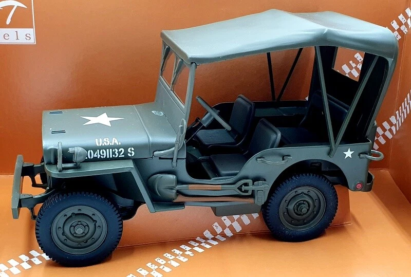 UT Models 1/18 Scale Diecast 180 149002 - Willy's Jeep With Canvas Top - Image 3 of 4