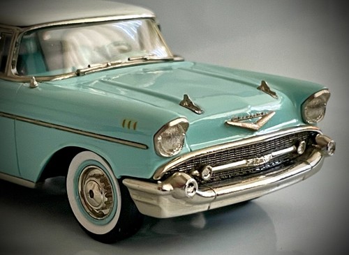 Brooklin BRK 221 - 1957 Chevrolet Bel-Air Four-Door Hardtop-New Presentation Box - Picture 4 of 23