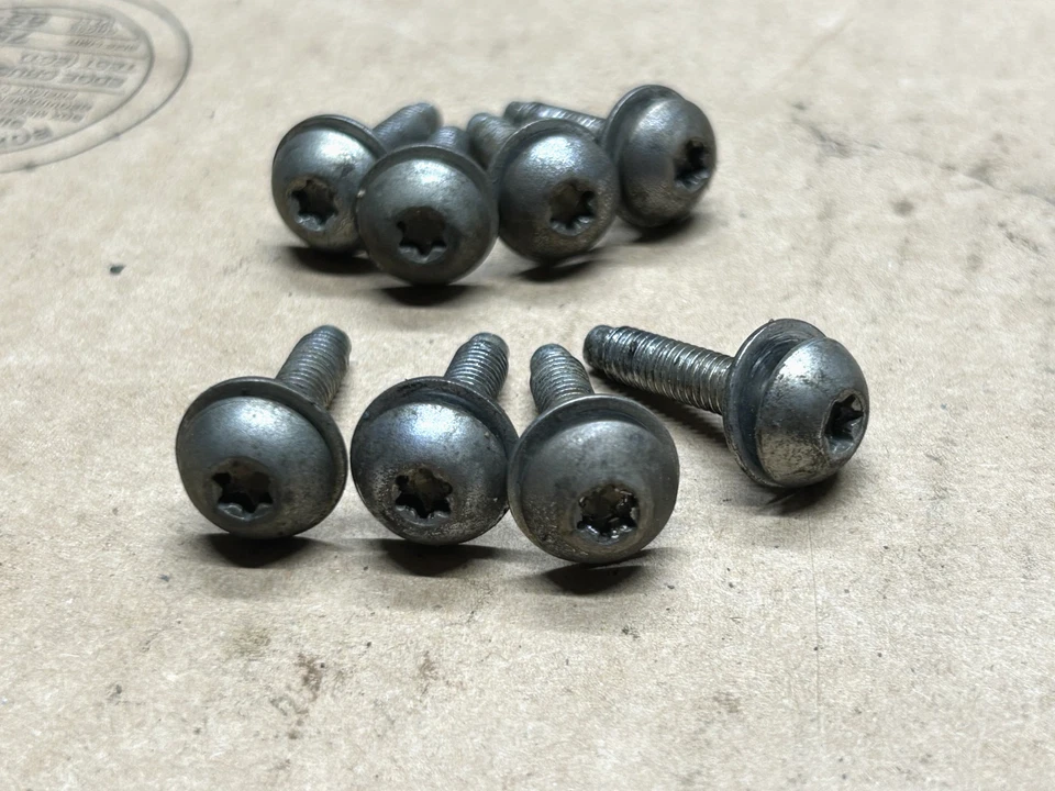 Ford F150 F250 F350 Bronco 1980-1996 - Tornillos de espejo retrovisor de remolque de puerta 8 piezas pernos torx Foto 3 de 4