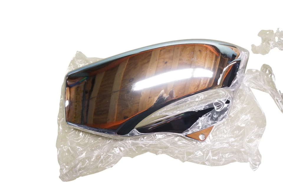 Honda NOS VTX 1800 R/S/T/F Chromed Side Covers Show Chrome #55-129 *2282 - Image 2 of 4