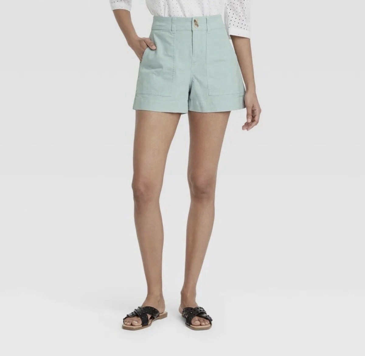 A New Day Women's Green Chino Shorts Size 6 Cotton Twill Stretch Pockets