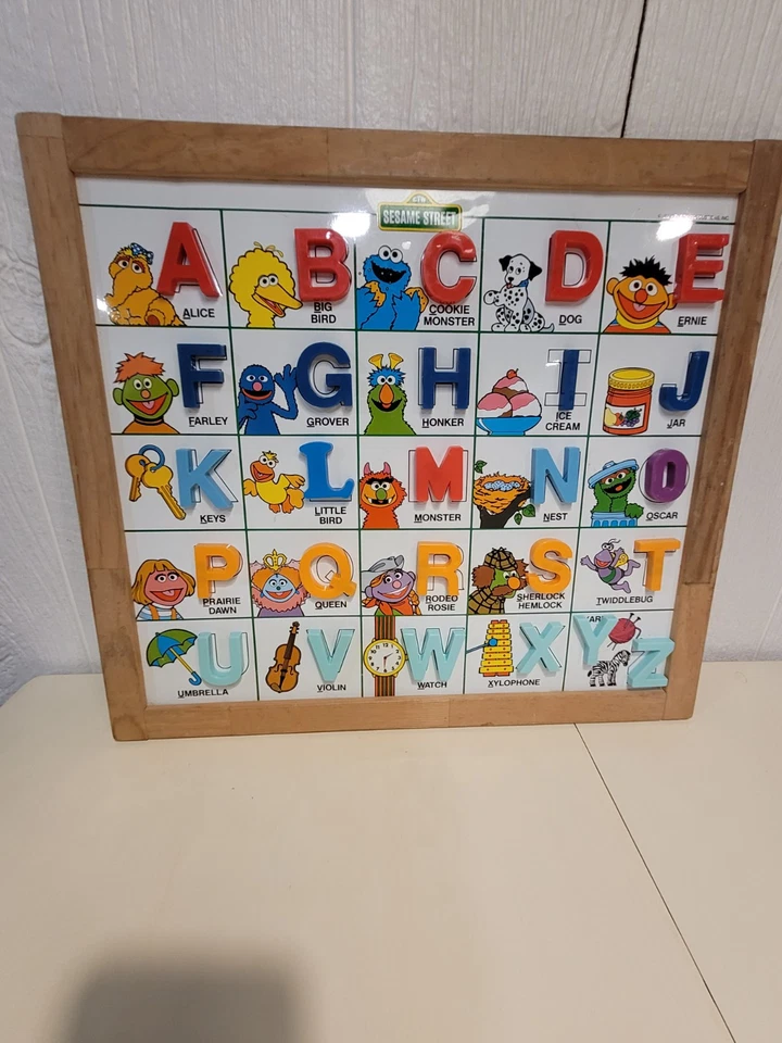 Quadro-negro alfabeto magnético vintage anos 80 SESAME STREET Jim Henson Muppets - Imagem 2 de 4