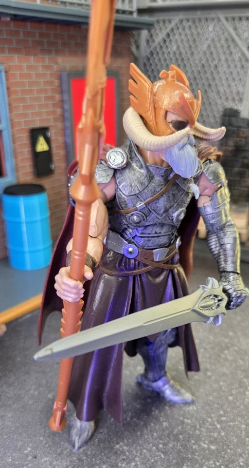 Figura de acción Marvel Legends Thor Allfather Odin BAF capa roja completa 7" Foto 4 de 4