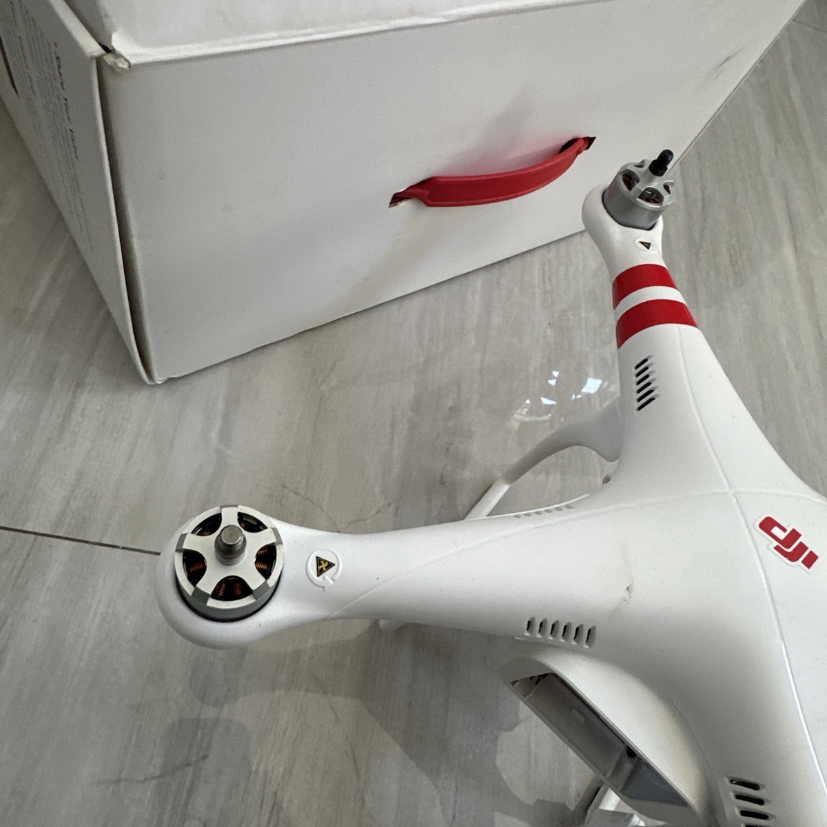 DJI Phantom 2 Vision+ Plus Drone in Original Box (For Parts Or Not