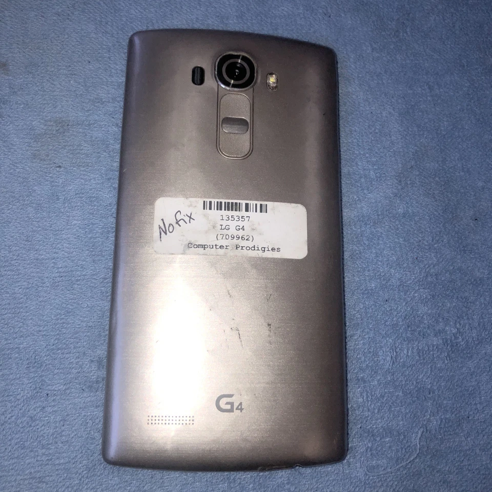 LG G4  smartphone Silver Parts Or Repair. - Image 2 of 2