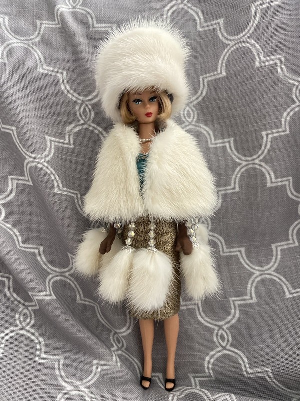 *~*  MINK FUR PAW STOLE TASSELS FOR Bubble cut FASHION BARBIE DOLL *~*