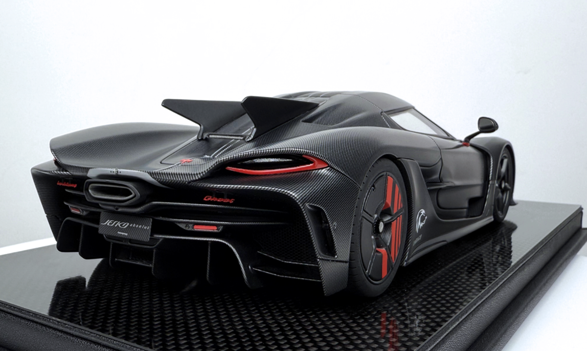 1/18 FrontiArt Koenigsegg Jesko Absolut 7267 Carbon Black F154-13