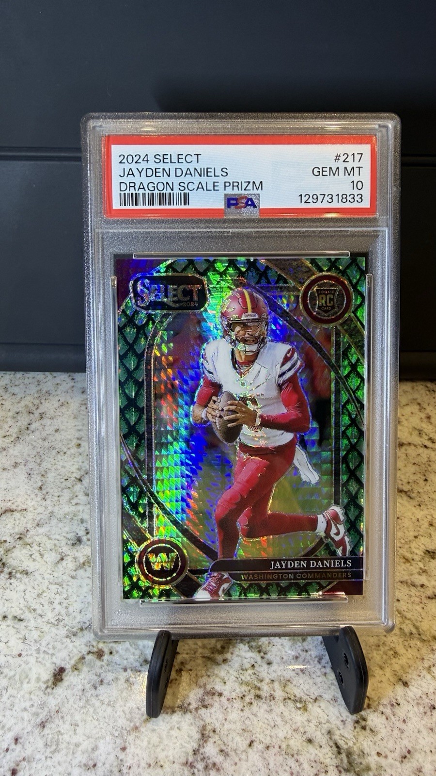 2024 Select Club Level Jayden Daniels Rookie Dragon Scale Prizm /81 SSP PSA 10