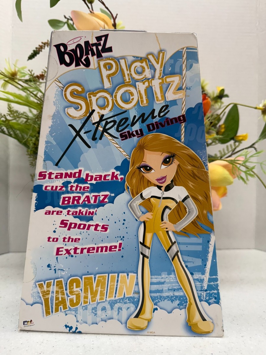 Bratz Play Sportz X-treme Yasmin Sky Diving Doll 379027 for