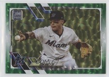2021 Topps Green 153/499 Isan Diaz #364 0qw2
