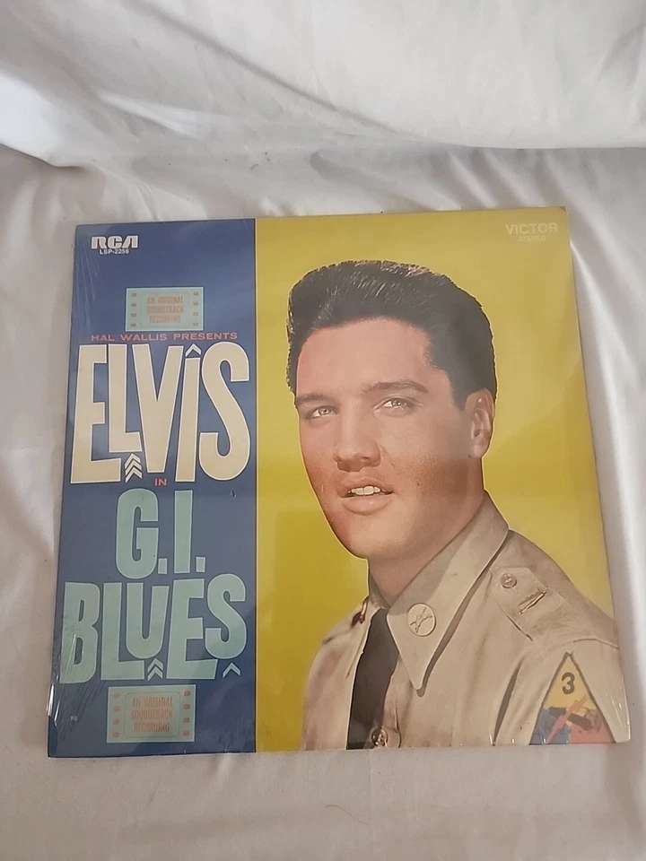 elvis presley gi blues vinyl - Image 3 of 3