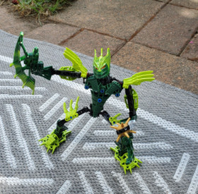 LEGO BIONICLE - Glatorian: Gresh (8980) Thornax included