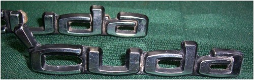 1970/74 ORIGINAL PLYMOUTH CUDA DOOR PANEL EMBLEMS LOT OF 2 3510863 - Picture 2 of 8