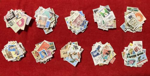 Australian Stamps - ~1000 Used Stamps off paper (BI)