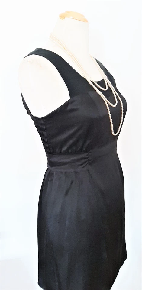 ROBE EN SOIE LES PETITES T.3 - 38/40 - Photo 1/4