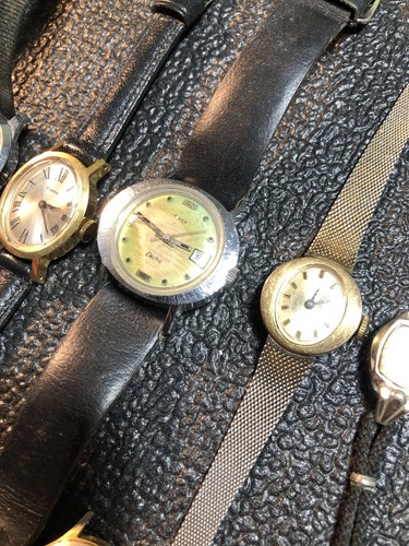 Vintage Women’s Repair Watch Lot Quartz/Mechanical Mickey Mouse,Bulova,Caravelle - Picture 7 of 22