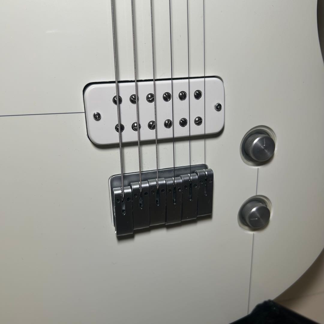 YAMAHA RGX A2 White Electric Guitar Lightweight Body LED Knobs