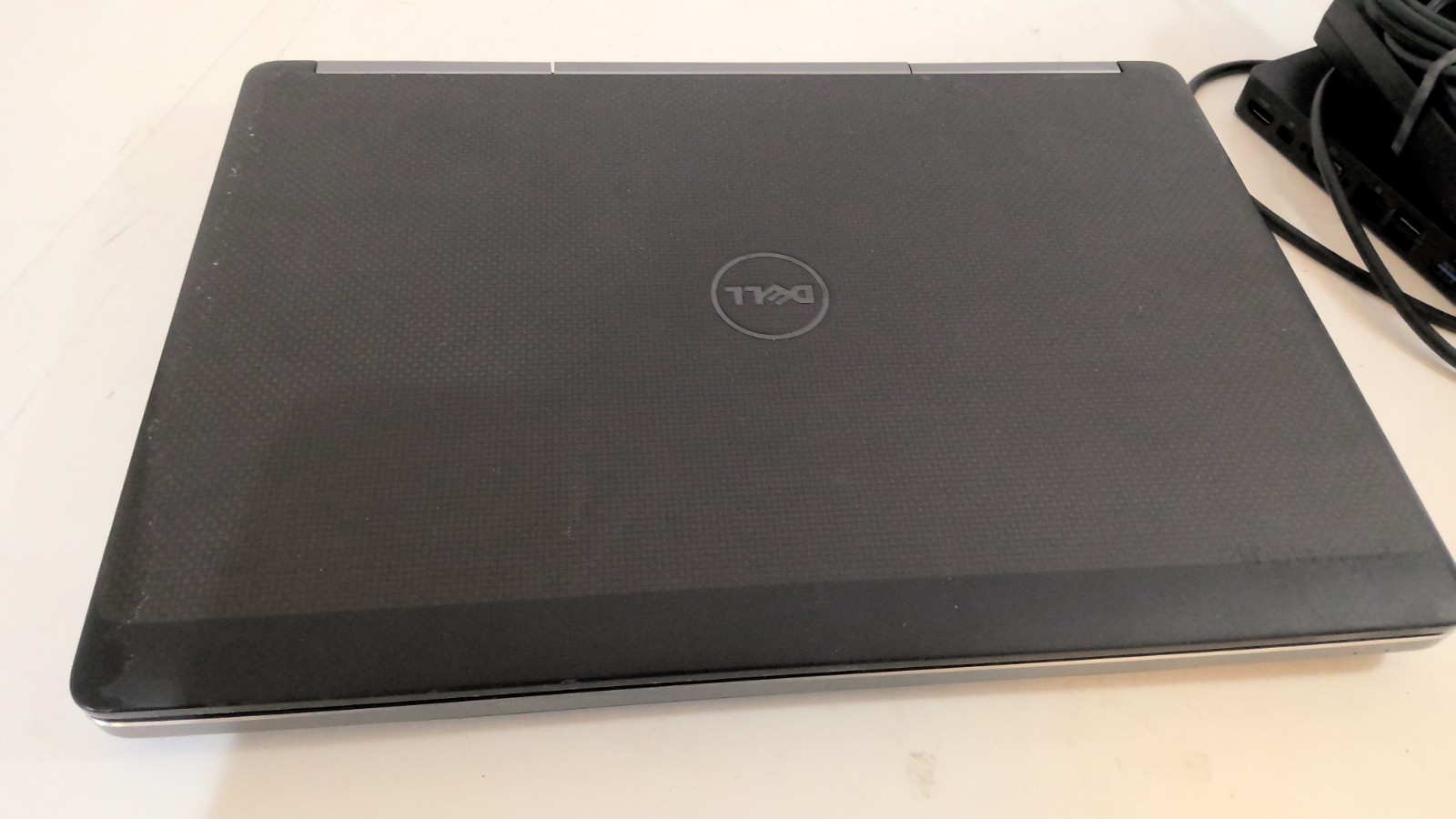 Dell Precision 7520, 15.6-Inch Laptop, with Intel Core i7 6th Gen., No OS