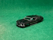 ORIGINAL ROAD RACE REPLICAS, '69 MUSTANG MACH 1 BODY, BLACK/GOLD STRIPE, NEW RRR
