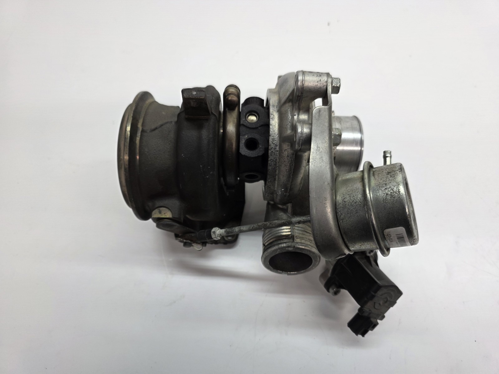 MCLAREN 570S LEFT SIDE TURBO TURBOCHARGER OEM 13F0546CP 16-21