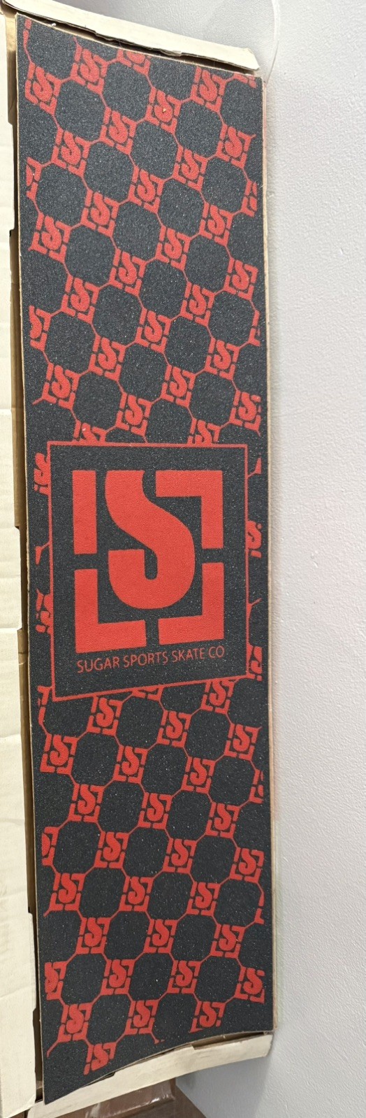 Sugar Luxe Griptape 9x33 Inch Roll-up Grip Tape Skateboard Grip