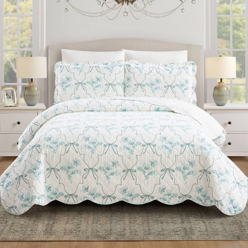 Modern Heirloom 3pc Full/Queen Floral Frames Quilt Bedding Set Blue