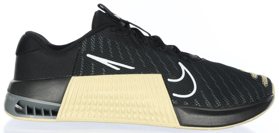 Nike Metcon 9 TB Black Vegas Gold for Sale | Authenticity