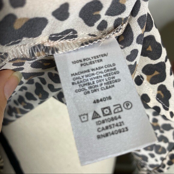 LOFT Leopard Print Polyester Button Down Blouse - image 7