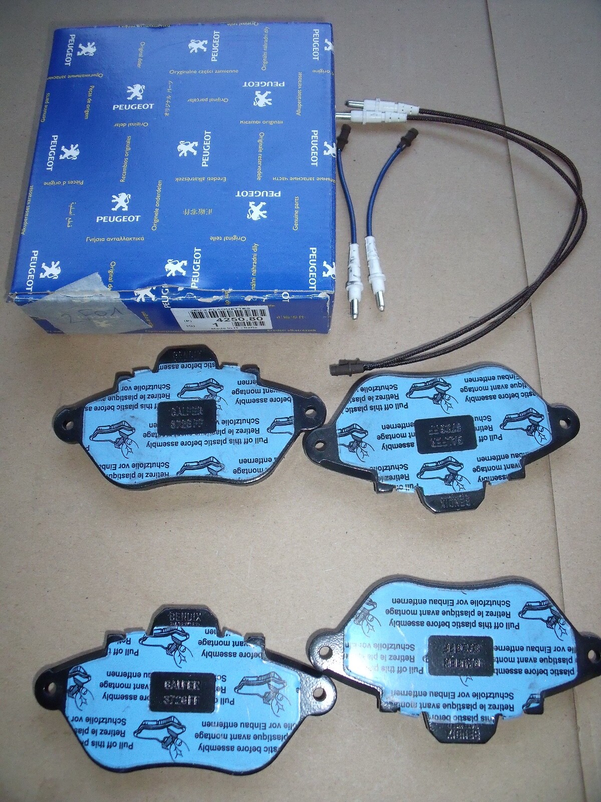 Plaquettes de frein avant d'origine Peugeot 605 materiau premium haute resistance 425080