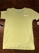Nike Womens Infinite Running Top Shirt - BV3913-367 Small lime