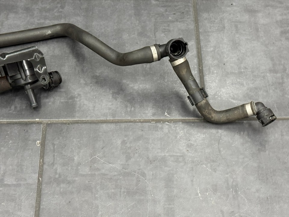 POMPA ACQUA SUPPLEMENTARE Pompa Di Circolazione Audi A5 B8 8T/A4 B8 8K