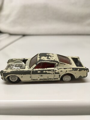 Mini Dinky Meccano Ford Mustang Car No.16 White 1:65 Made in Hong