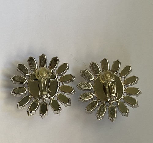 DOLCE & GABBANA Designer Large Crystal Flower Clip Earrings in Box - Picture 5 of 7