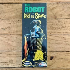 NIB & Sealed Lost In Space Robot B9 Model Kit by Moebius Models