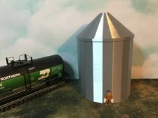 Taller GRAIN SILO - O Scale 1:48 -  USA No Assembly Required! FARM Cluster