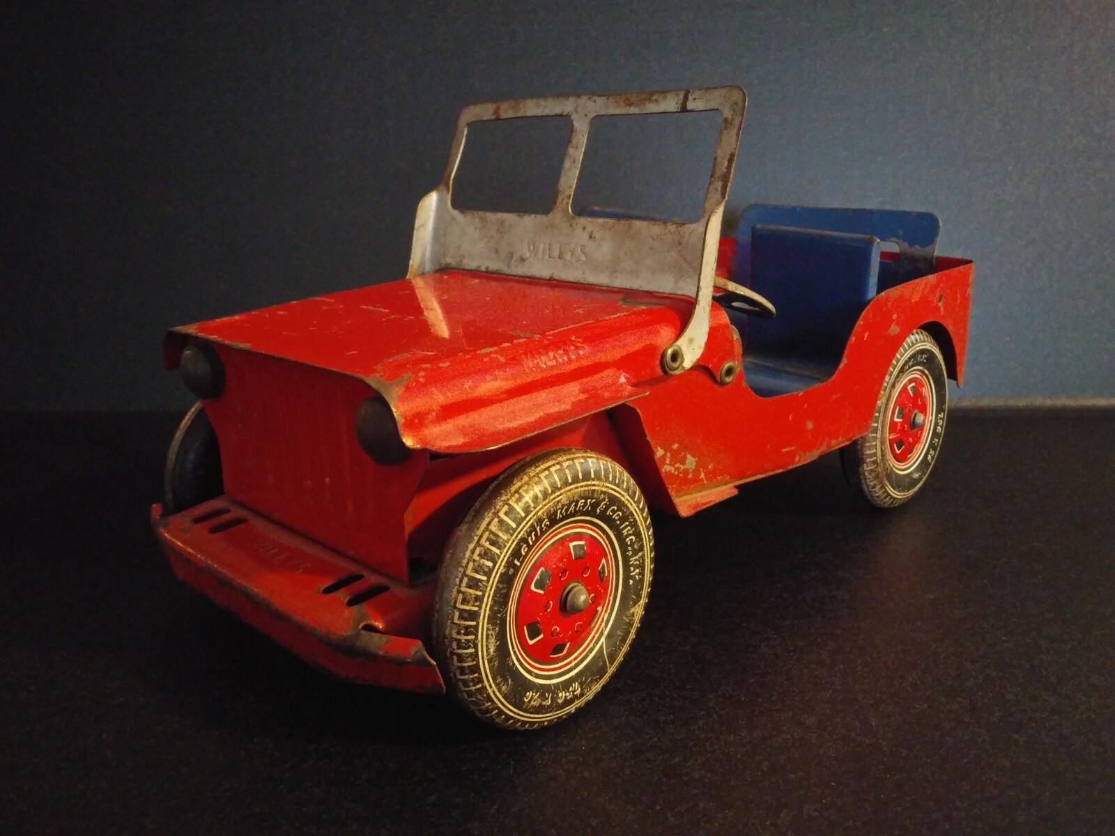 Vintage 1940s USA Marx Willys Overland Jeep TOY Pressed Steel RED 11