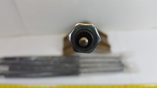 Struts Australia F1-550N Strut length: KRL610 Dia: 14-27 Force: 800N - Qty 5 New - 第 5/6 張圖片
