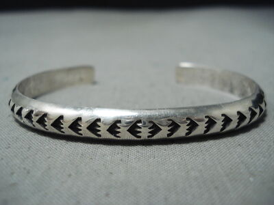 Sunny Reeves Vintage Native American Navajo Sterling Silver Bracelet Sunny Reeves Vintage Native American Navajo Sterling Silver Bracelet