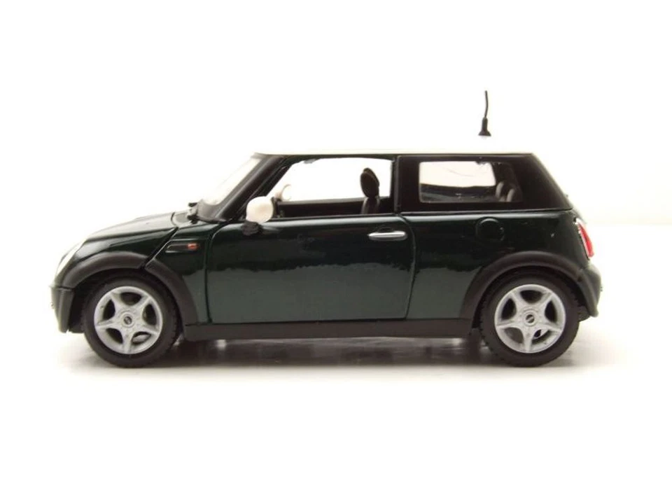 BMW Mini Cooper Verde Metallizzato Modellino 1:24 Maisto - Immagine 3 di 4