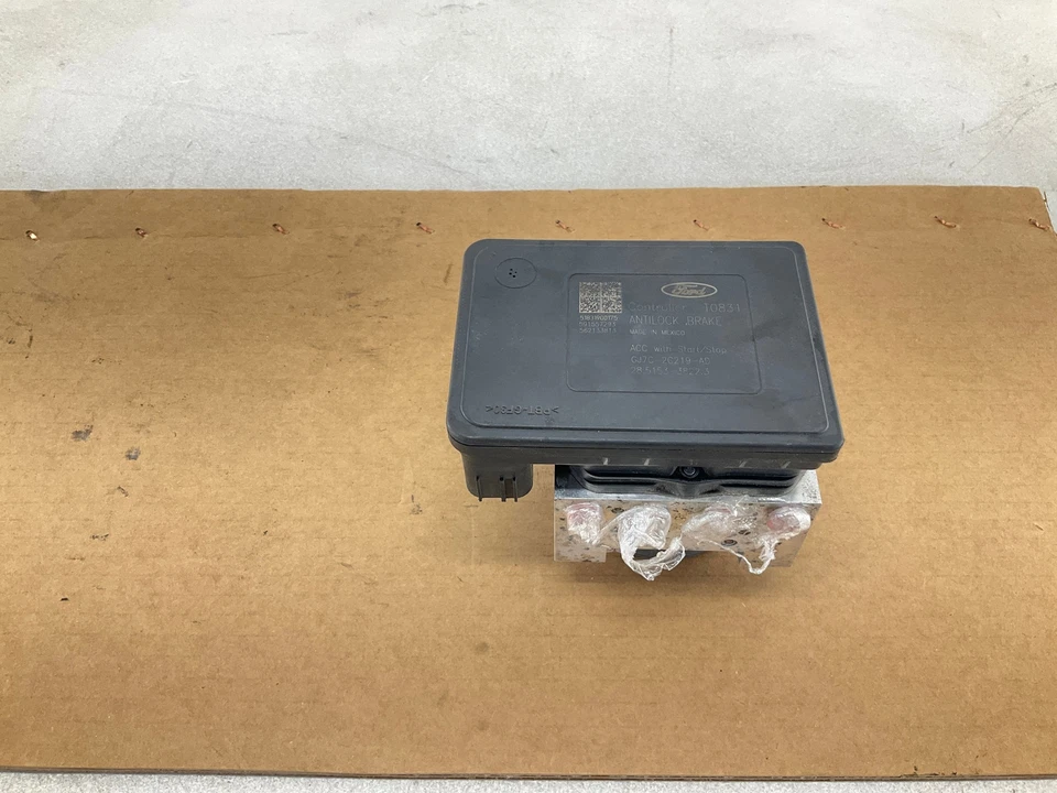 Sistema de frenos antibloqueo Lincoln MKC 18-19 bomba ABS OEM CM Foto 2 de 4