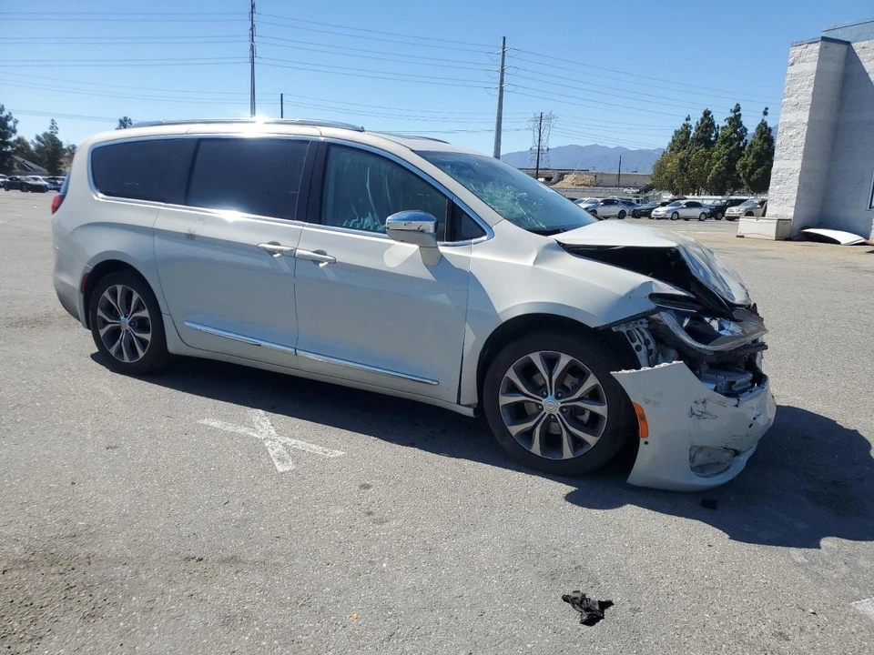 Used Left Windshield fits: 2017 Chrysler Pacifica L. chrome moulding Left Grade - Image 4 of 4