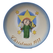 Schmid Berta Hummel Christmas Plate 1977 Herald Angel